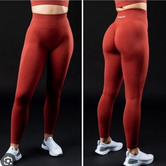 Alphalete Aplify & Gymshark Leggings - Picture 2 of 16